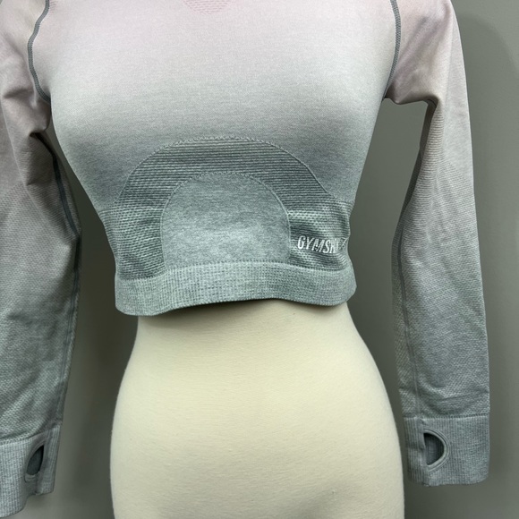 Gymshark Grey Ombre Crop Long Sleeve - Picture 6 of 16